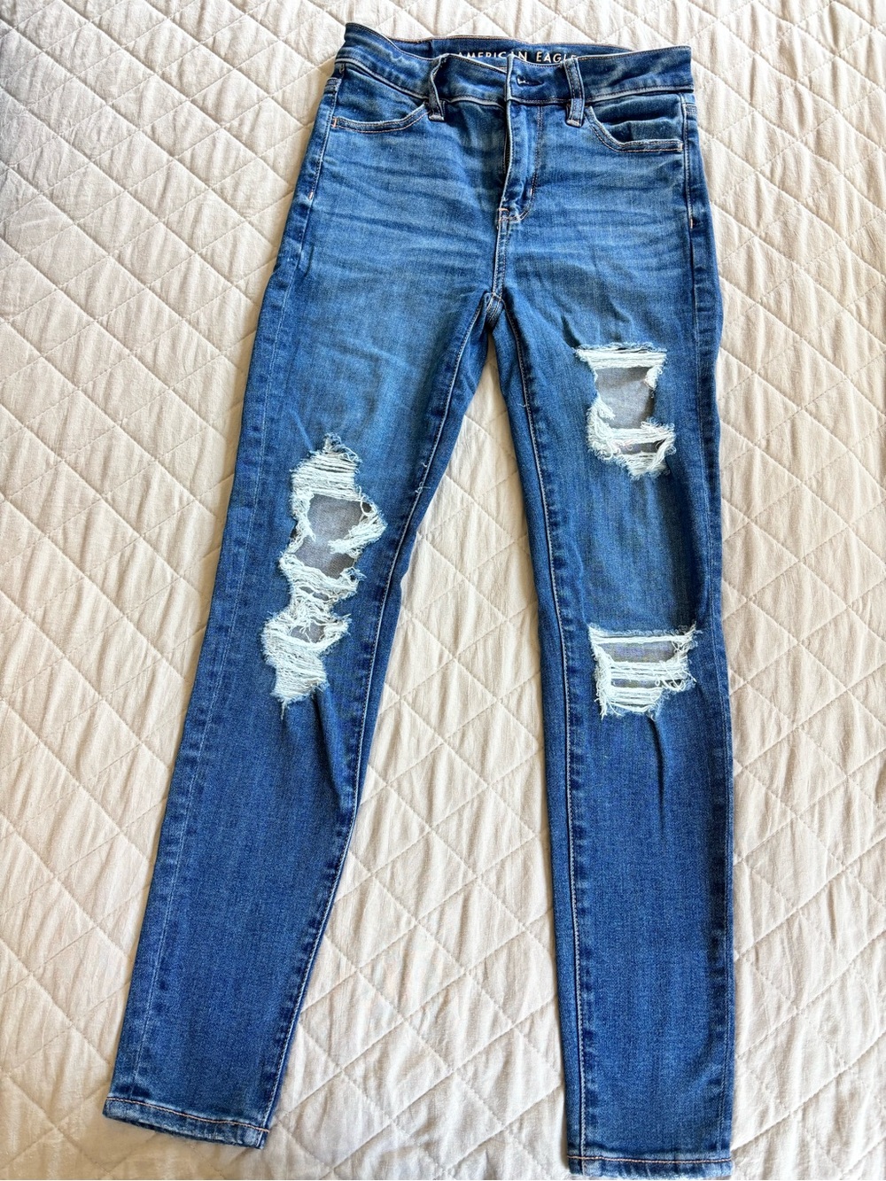 American Eagle Outfitters Distressed Dark Blue Skinny Jeans